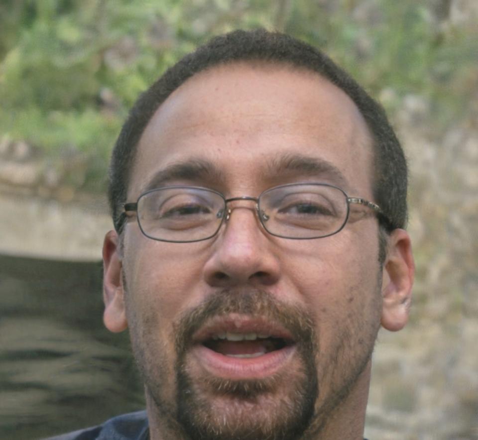 Retrato de Valentin Roures